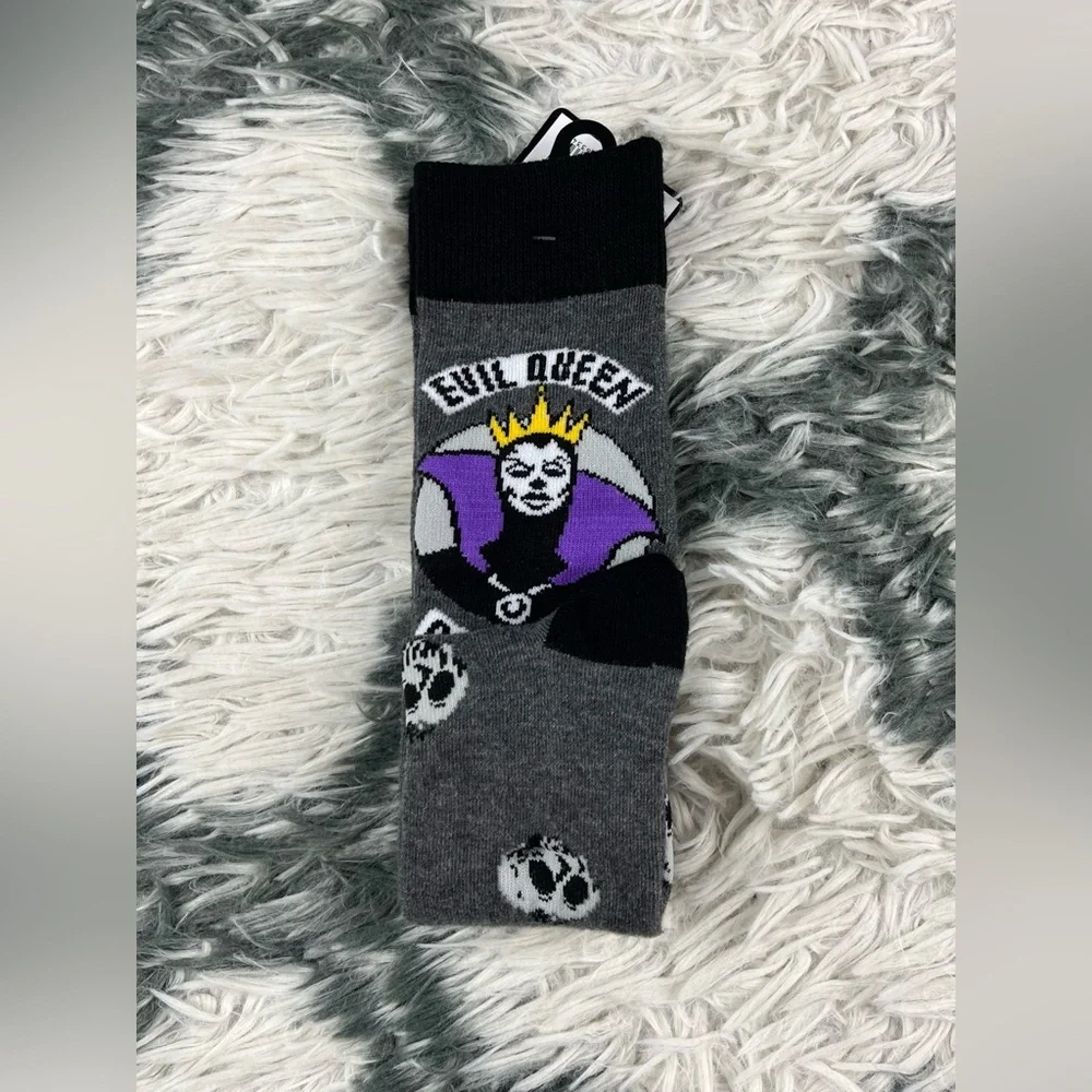 Disney Villains Women’s Evil Queen Poisonous Knee High Socks One Size Gray Black